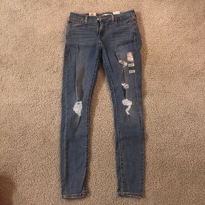 Levi’s 710 super skinny jeans - distressed